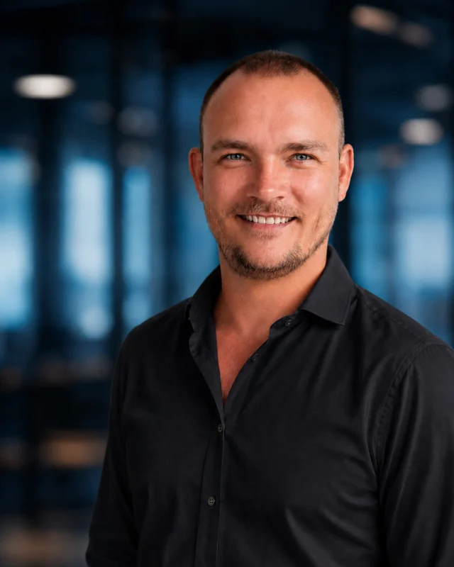 Portret van Rogier van Essen, mede-oprichter van Connective Group